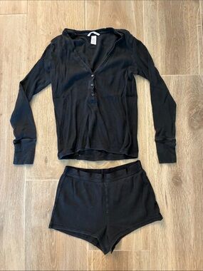 Victoria's Secret Black Long Sleeve Henley Top & Shorts Lounge Set XS